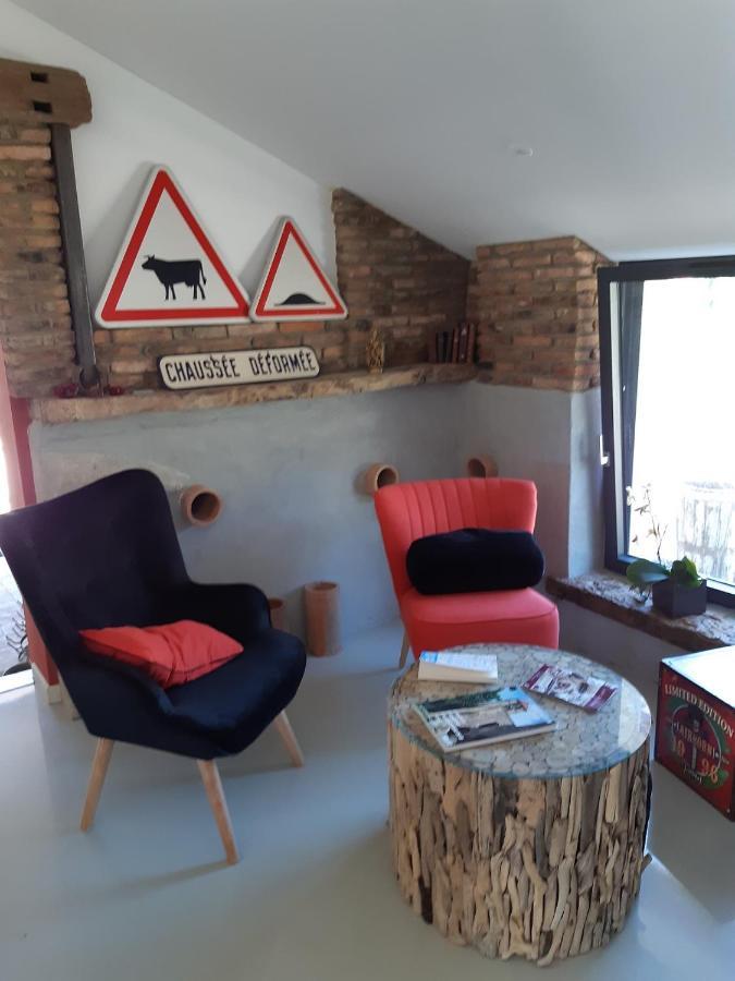 Atelier Natur'L Les Ronzieres Saint-Paul-d'Uzore Екстериор снимка